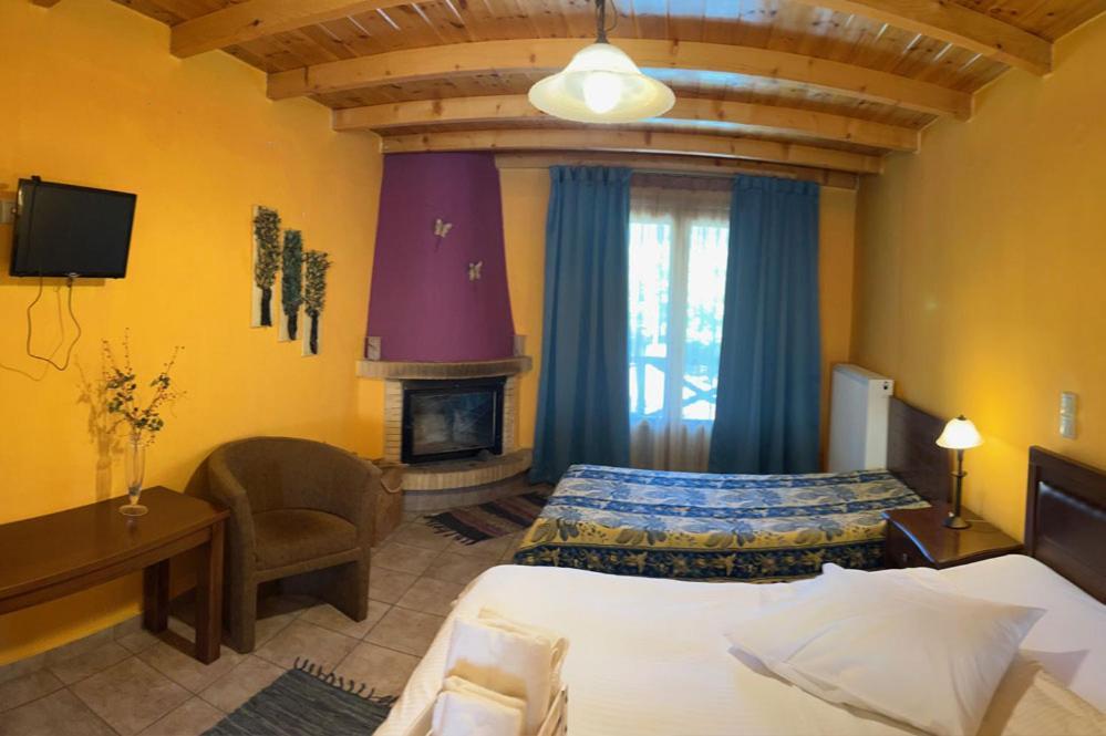 Guesthouse Teloni Vitina Exterior foto